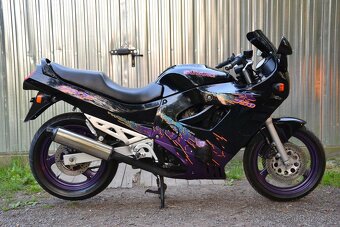 Suzuki GSX-750F - 13