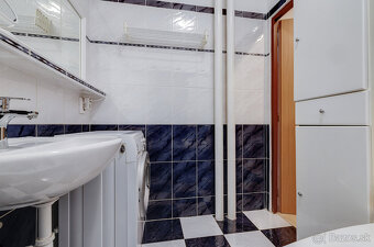 3 izbový tichý, zrekonštruovaný byt v Ružinove, Ostredky - 13