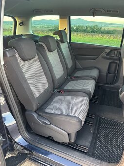 Volkswagen Sharan 2.0 CR 103kW,2014,7miest,serviska,196000km - 13