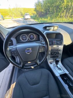 Volvo XC60 SUV D5 AWD 2.4D 151kw 2010 prvý majiteľ - 13