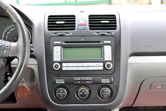 Volkswagen Golf 2.0 TDI Sportline - 13