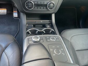 Mercedes ML 500 - 13