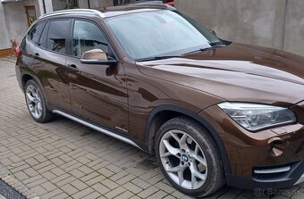 BMW X1 xDrive18d - 13