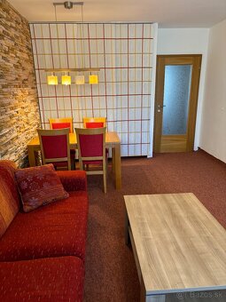 NA PREDAJ 2,5i byt PD centrum, 60m2 - 13