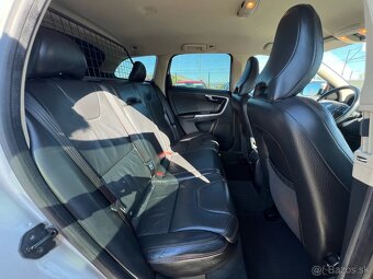 Volvo XC60 2.4 diesel, 136kW, AT/6, 4x4, rok:12.2008. - 13