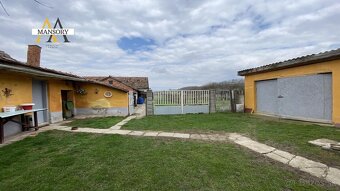 Na predaj 3 izbový rodinný dom na pozemku 2 138 m2  za 65 ti - 13