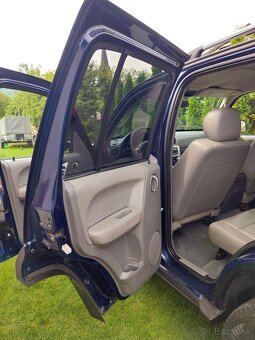 Jeep Cherokee - 13