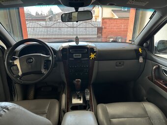 Kia Sorento - 13