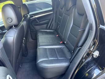 Porsche Cayenne 3.0tdi - 13