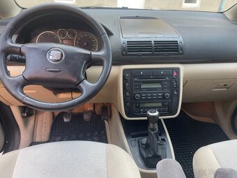 Volkswagen Sharan 1.9 TDi 85kw 7.miestne - 13