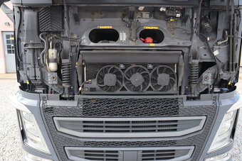 Volvo FH 460 XL MEGA,NEZAVISLA KLIMA,ACC - 13