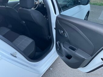 opel corsa E - 13