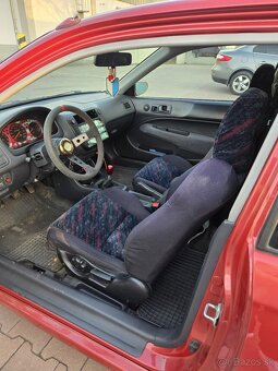 Honda Civic 6G coupe 1.6 V-TEC (92KW) - D16Y8 - 13