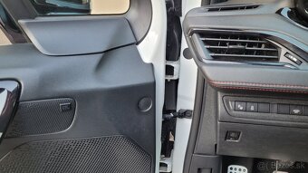 Peugeot 208 GTi ( 200 PS ) - 13