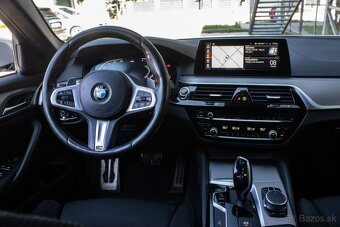 BMW Rad 5 520d xDrive A/T 140 kW - 13