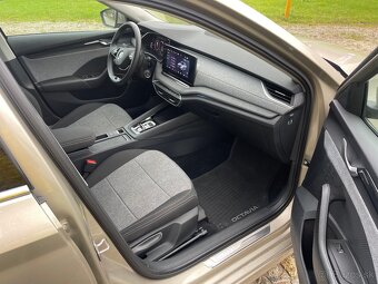 Škoda Octavia Combi 1.5 TSI m-HEV DSG Automat 7st. 110kw - 13