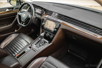 Volkswagen Passat Variant 2.0 - 13