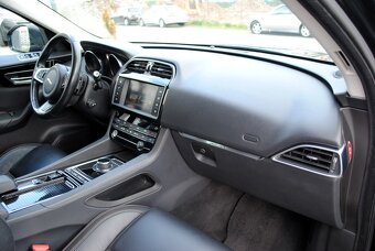 Jaguar F-Pace 2.0D I4 180k AWD A/T⭐SERVIS LEN JAGUAR - 13