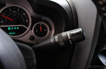 Jeep Wrangler 2.8 CRD Sport A/T - 13