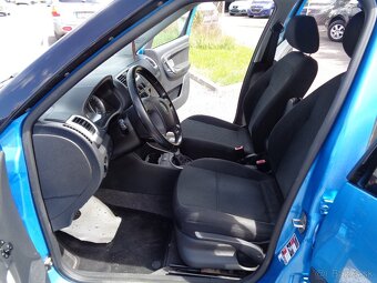 Škoda Roomster 1.6 16V Comfort - 13