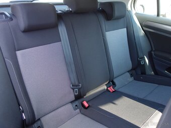 VW Golf - 13