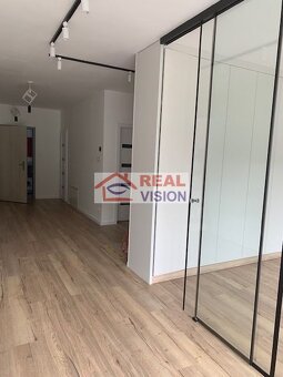 PREDAJ 2 izbový byt, zariadený, parkovacie miesto, pivničná  - 13