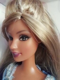 Barbie hair h. - 13