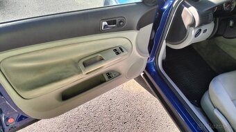 Volkswagen Passat - 13