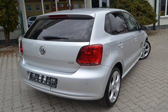 VW POLO 1.6 TDI 6R, CÚVACÍ SENZOR, ELEKTRÓNY R17, TEMPOMAT - 13