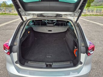 Opel Insignia B 2019 Po servise za 3 tisíc, Top výbava - 13
