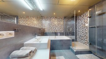 Luxusný 2i. byt 62m, VIKTORIA, Košická ul., GARÁŽ, loggia - 13