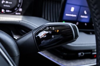 Škoda Superb 2.0 TDI SCR L&K 4x4 DSG - 13