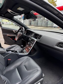 Volvo V60 - 13