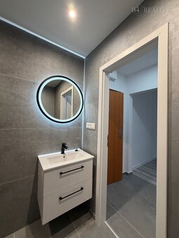 Kompletne zrekonštruovaný 2i byt s KK, 34m2 + balkón, Karpat - 13