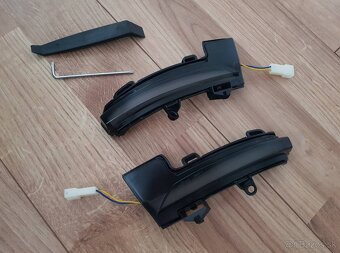 Dynamicke LED smerovky spatnych zrkadiel - 13