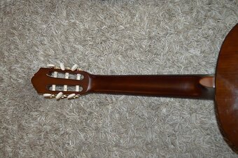 predam - gitara Yamaha C40 - 13