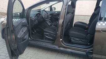 FORD GRAND C-MAX, Family 7-miestny, 1,5 TDCi 120k M6 (88kW) - 13