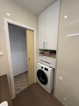 Znížená cena_príjemný, premyslený a veľký 3 izbový byt - 13