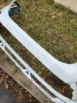 Predni naraznik skoda Kamiq Bily lift - 13