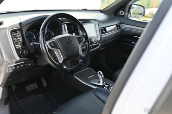 MITSUBISHI OUTLANDER CW0W (GS45 - 13
