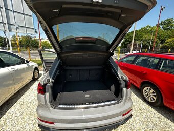 Audi RSQ3 55 TFSI Quattro S-tronic Plná výbava - 13