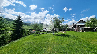 Rodinný dom na veľkom pozemku 1474 m2 - Polomka - 13