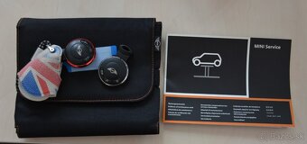 Mini Countryman 1.60 Koža, Panoráma, TOP výbava - 13