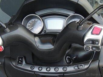 PIAGGIO MP3 500 HPE 2020 ABS ASR SPIATOČKA ,,B" vodičák - 13