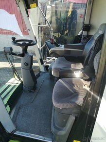 Predám KOMBAJN CLAAS Lexion 670 + žací stôl V750+prepravník - 13