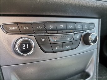 Opel Astra Sports Tourer Combi - 13