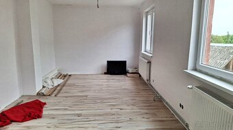 Zrekonštruovaný rodinný dom pri kúpeľoch Číž - 13