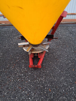 Predám príslušenstvo k traktoru - 13