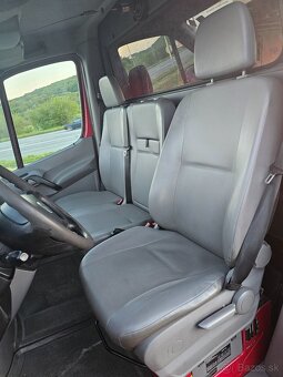 Volkswagen Crafter 2.5tdi - 13