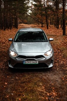 Kia Ceed Hatchback, 1.5L, 118kW, 2022 - 13